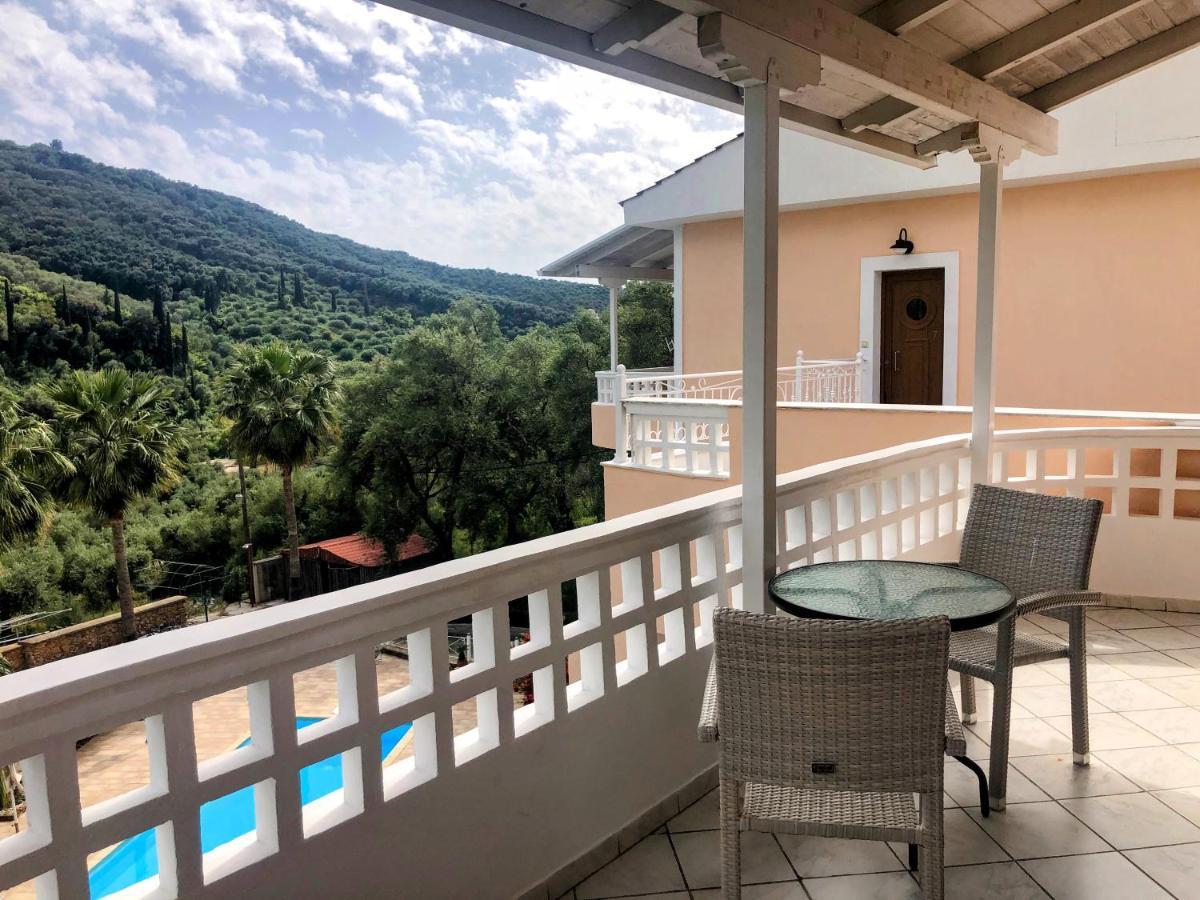 Aparthotel Golden Sun à Parga Extérieur photo