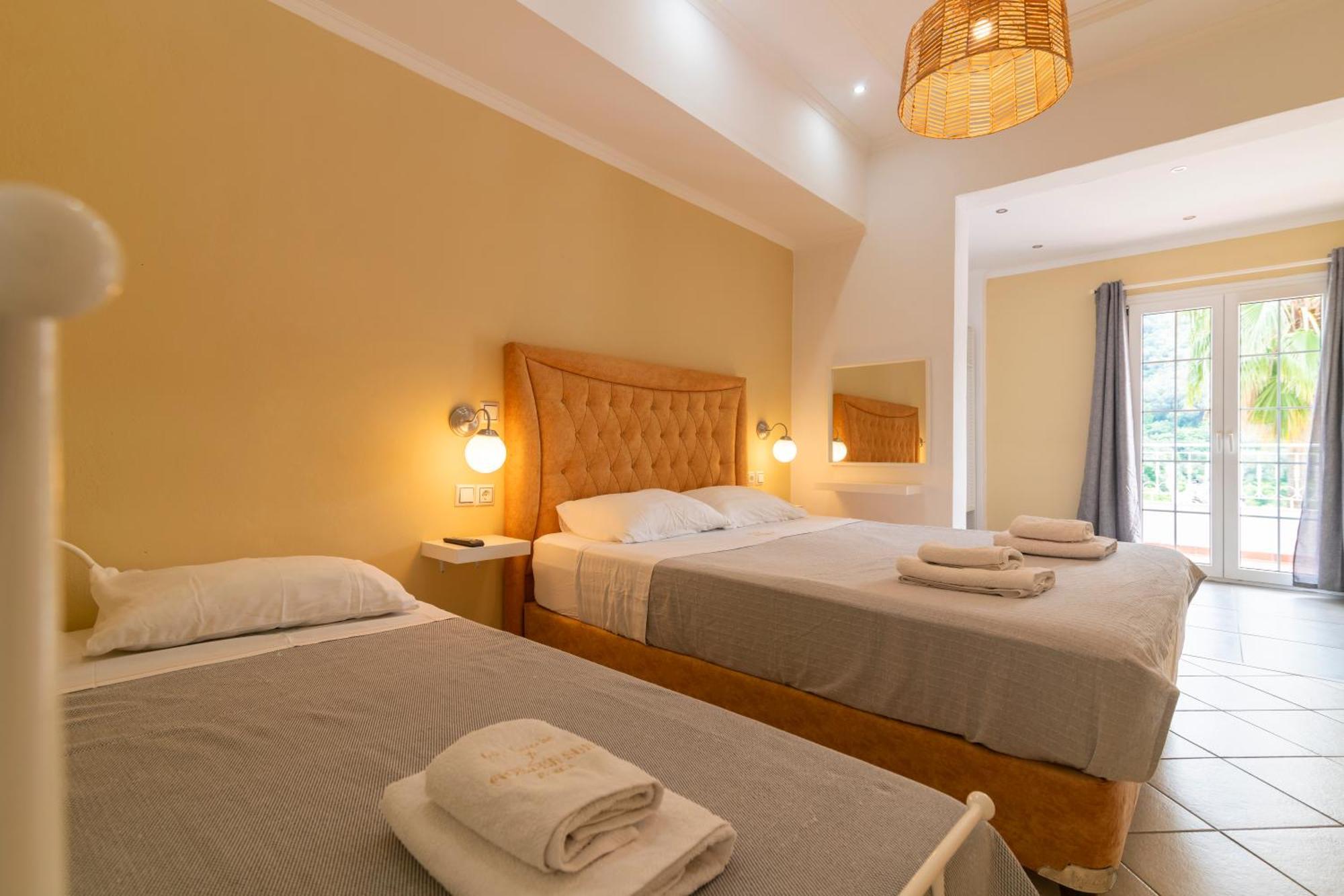 Aparthotel Golden Sun à Parga Extérieur photo