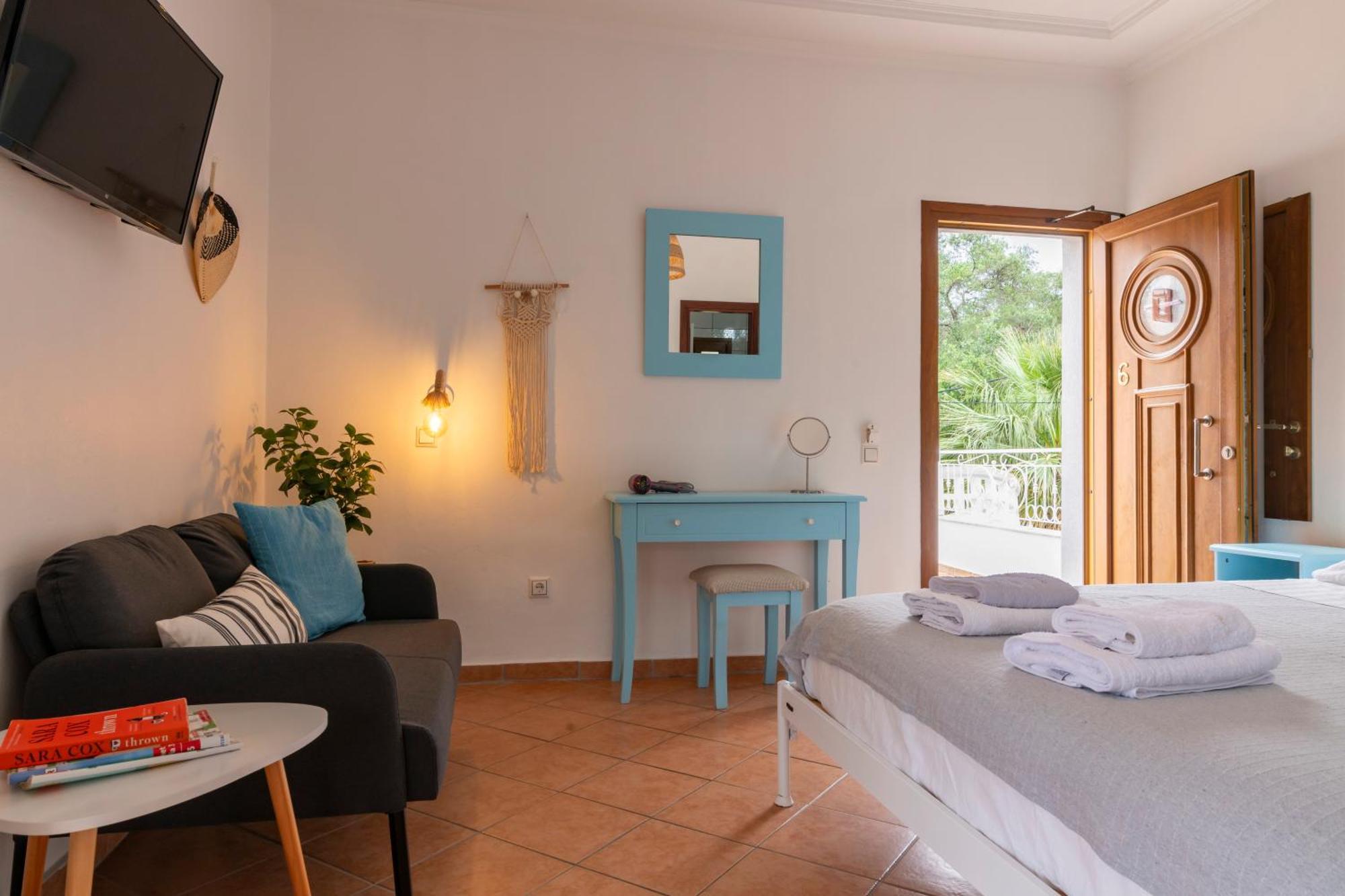 Aparthotel Golden Sun à Parga Extérieur photo