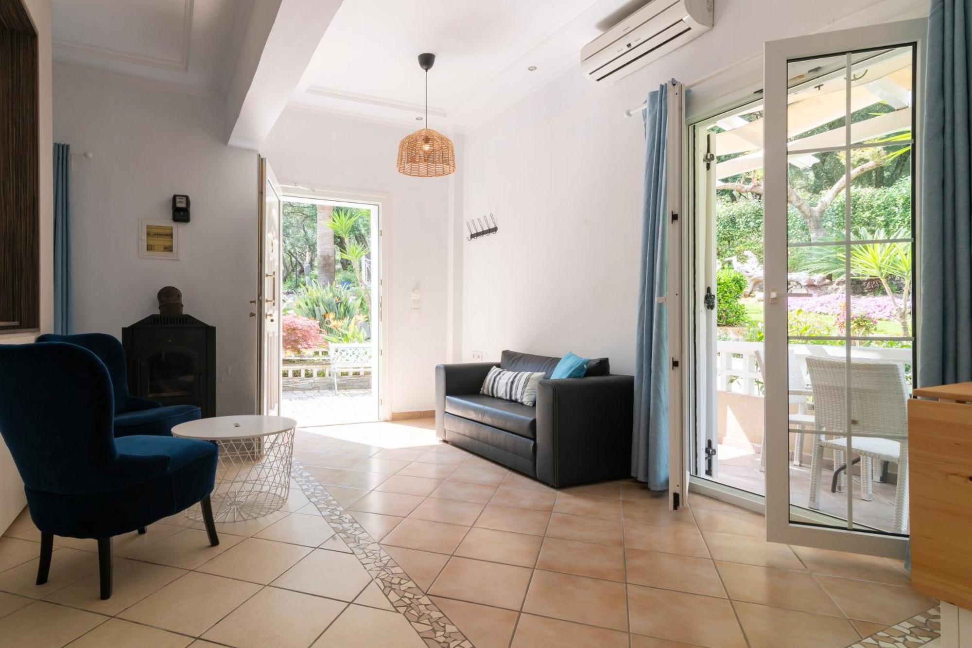 Aparthotel Golden Sun à Parga Extérieur photo